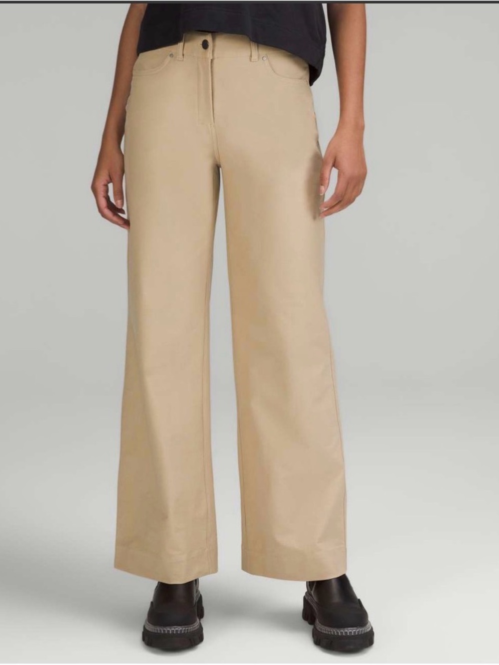 Lululemon City Sleek 5 Pocket High-Rise Wide-Leg Pant *Light Utilitech
Trench 31